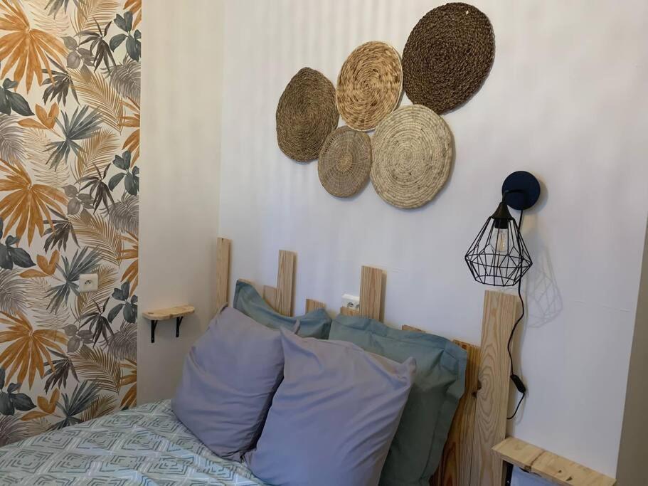 Appartement Avec Cours Gien Extérieur photo