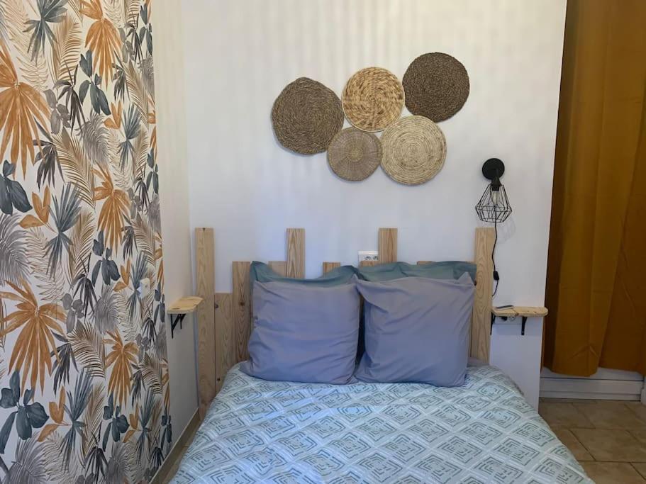 Appartement Avec Cours Gien Extérieur photo